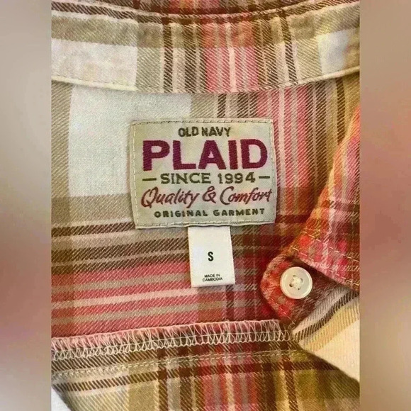 Set of 2 Old Navy Women’s 100% Cotton Plaid Flannel Long Sleeve Shirts Small‎ - Picture 12 of 16